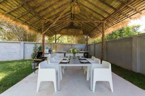 Baan Intira Pool Villa