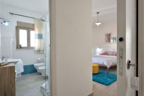Hostal Inah Rooms