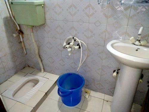 Hostal Furnished Rooms