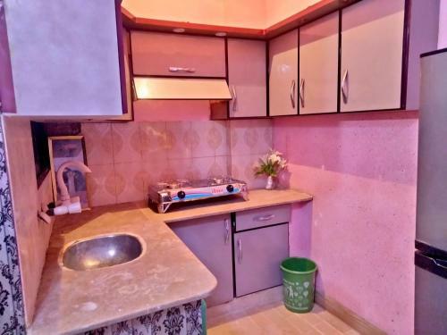 Hostal Furnished Rooms