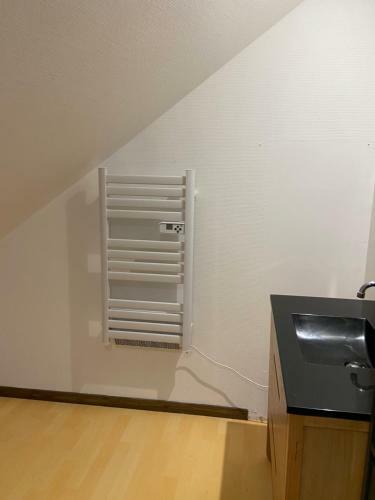 Saint Bris Le Vineux : Maison de Caract�re