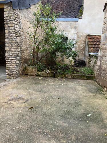 Saint Bris Le Vineux : Maison de Caract�re