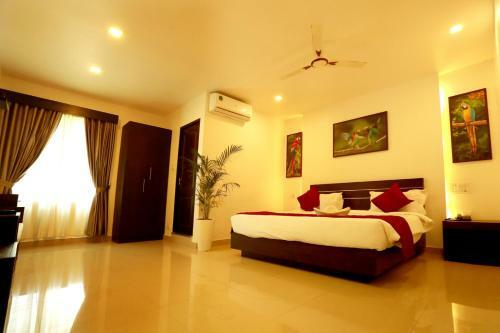 Orfila Inn Airport Hotel