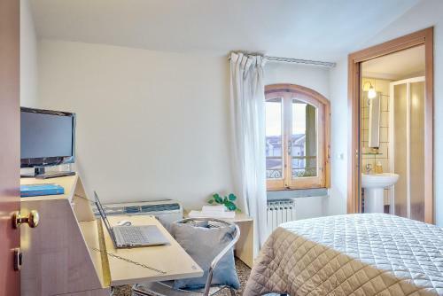 Hostal Affittacamere Il Puntone