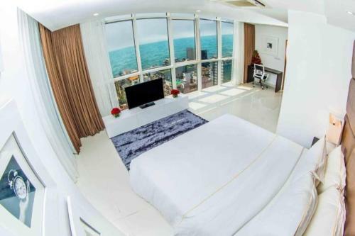 Ocean Premier 4-bedroom Suite