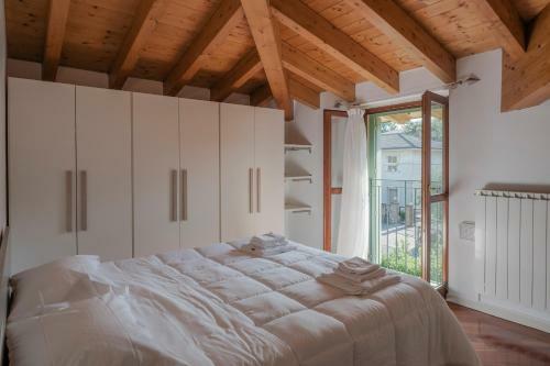 Modern Apartment With Private Parking