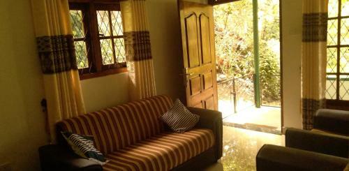 Hostal Namastay Cottage Hunnas Falls
