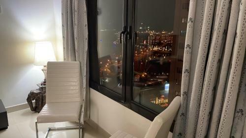 Cozy Corner Apartment In Porto.