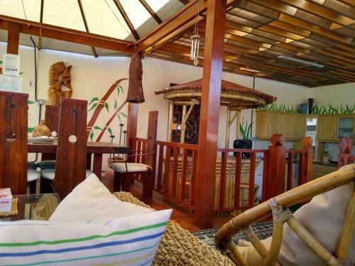 Sea & Marina View Duplex Apartment Sifah