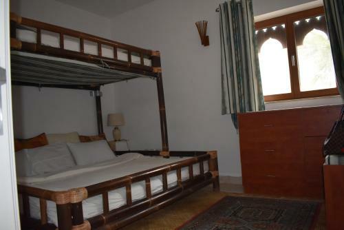 Sea & Marina View Duplex Apartment Sifah