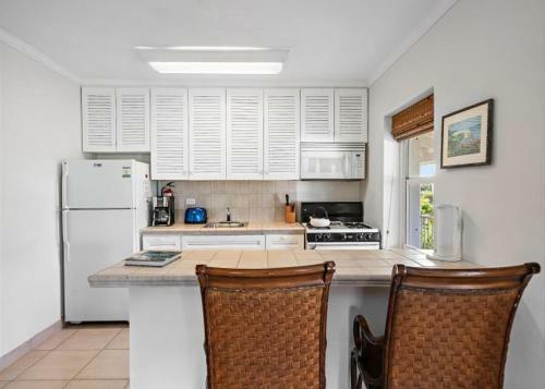 Hut Pointe #4 By Eleuthera Vacation Rentals