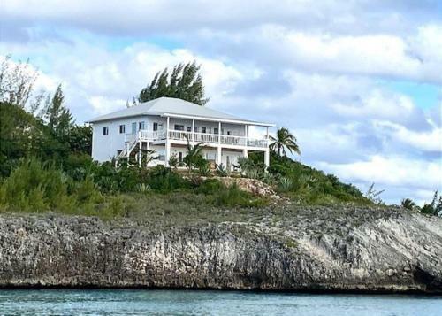 Blue Love Point By Eleuthera Vacation Rentals