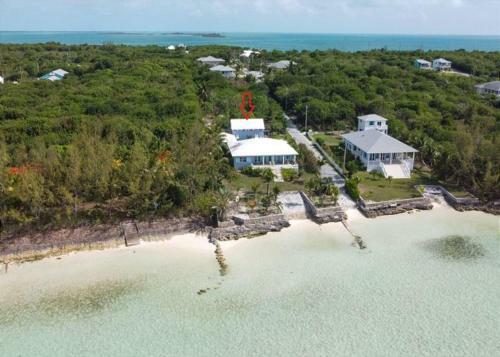 Duck Out By Eleuthera Vacation Rentals