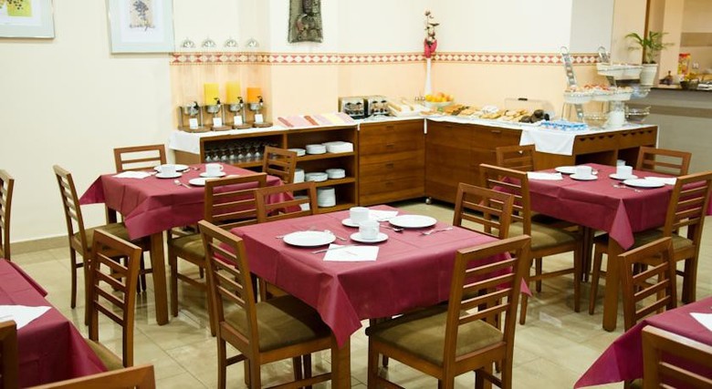 Hostal Torrijos