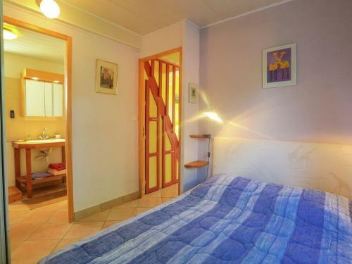 Cozy Holiday Home In Vaison-la-romaine With A Pool