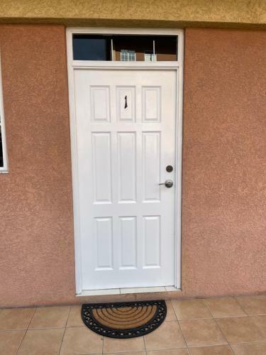 Apartamento Kingstons Finest - Centrally Elegant