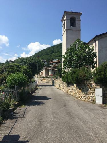 Apartamento Carlino Appartamento Giardino E Piscina