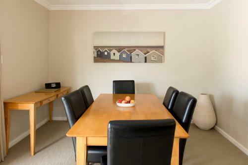 Hotel Mindarie Marina