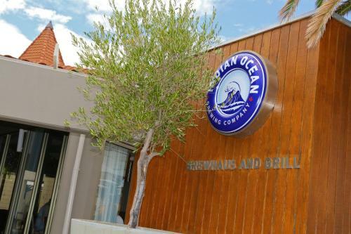 Hotel Mindarie Marina