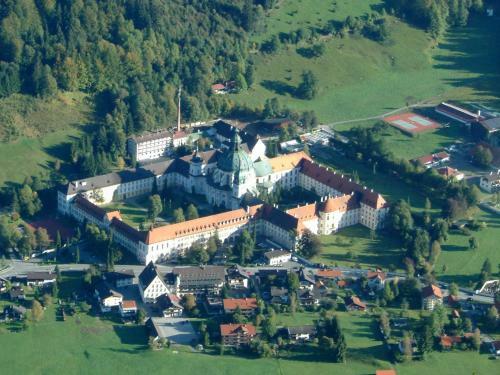 Hostal G�stehaus Alpina