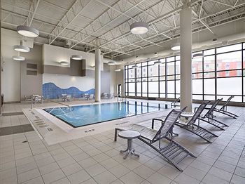 Hotel Doubletree By Hilton West Edmonton