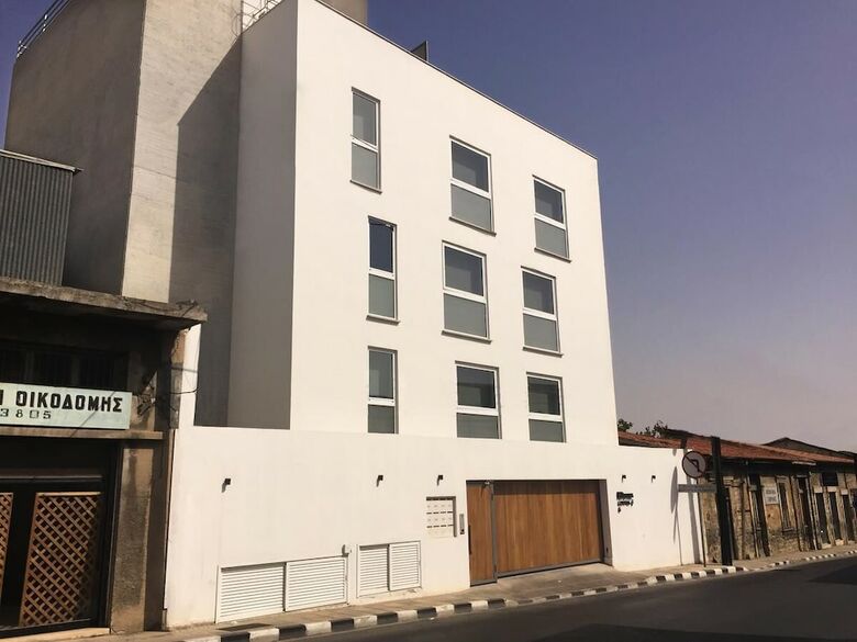 Kitonas Junior Apartments