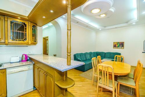 Caspian Apartment