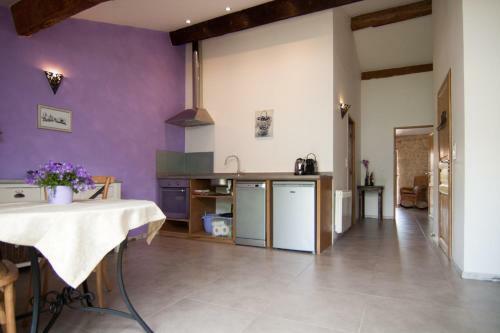 Mas de La Rivoire B&B
