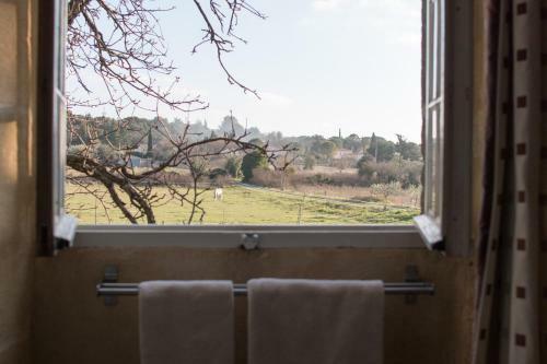Mas de La Rivoire B&B