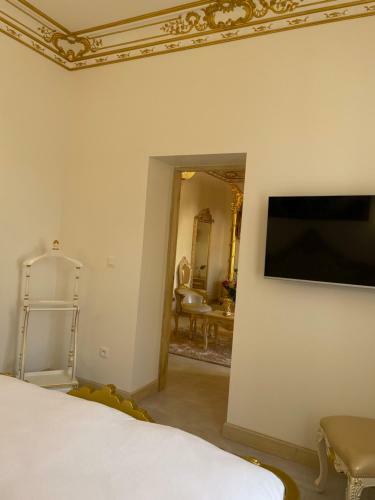 Hostal Suite Imp�riale Maison de L'�glise Du Couvent