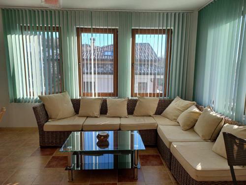 Villa Adora