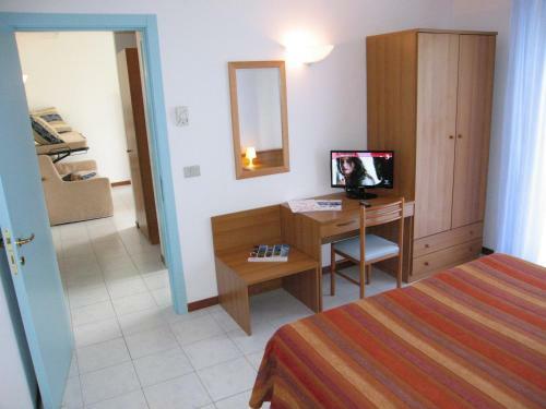 Hotel Centro Vacanze Domus M.g.