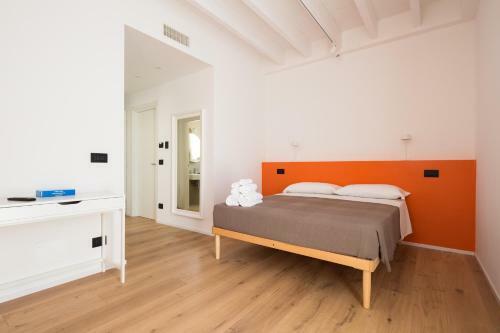 Hostal Acquapazza Restaurant & Room