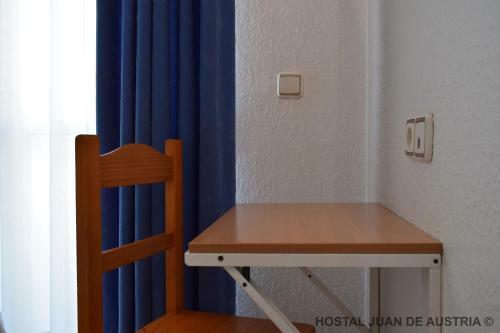 Hostal Juan De Austria I