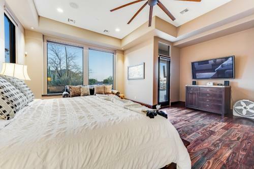 Cave Creek Oasis