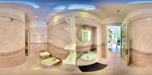 Apartamento Un Passo Dal Mare, Giardino Privato, Centrale