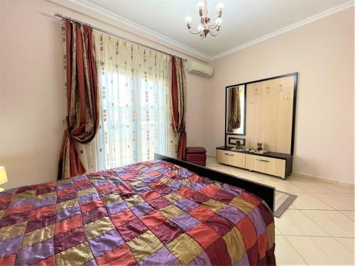 Rossi Apartment