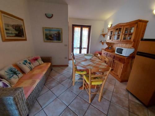 Villetta A Baia Vignola