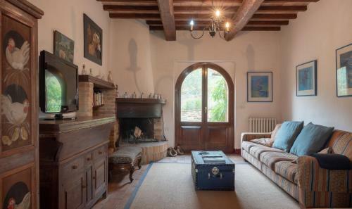 Farmhouse In Umbria
