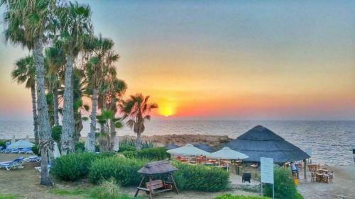 Modern Apartament 2 Rooms In Paphos