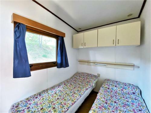 Lovely Bungalow In Capraia E Limite With A Shared Pool