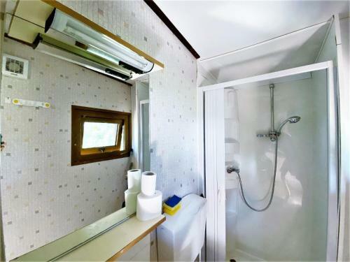 Lovely Bungalow In Capraia E Limite With A Shared Pool