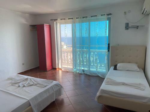 Apartments-vila "rozana" - Pinjes