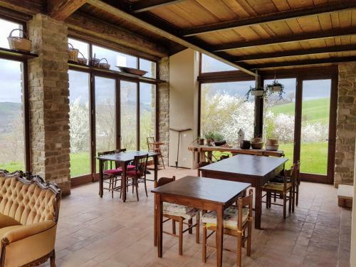 Terraluna - Room & Breakfast - San Leo