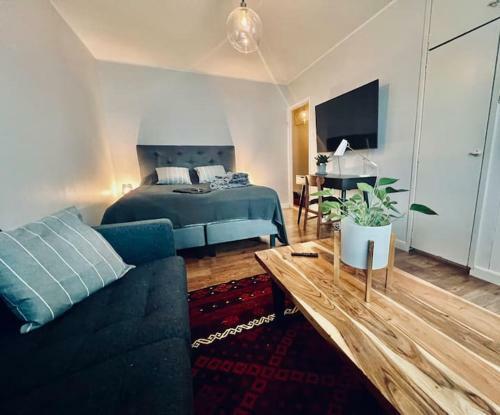 Apartamento Excelente, Departamento A UNA Cuadra de La Costa.