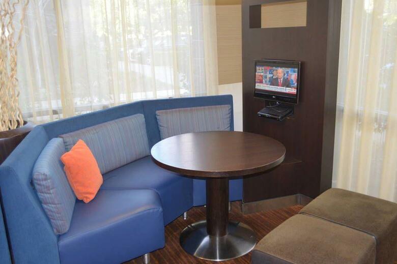 Hotel Courtyard By Marriott Sacramento Midtown