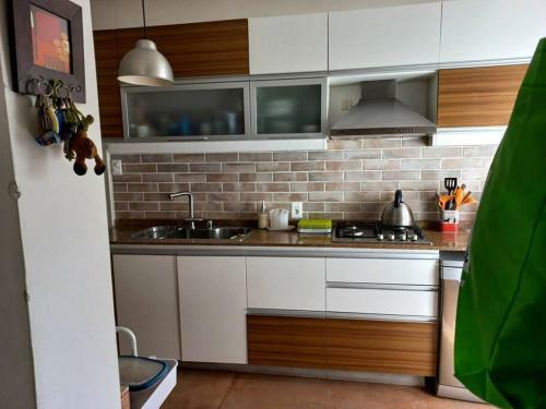 Hermoso Apartamento, Cerca de Todo!