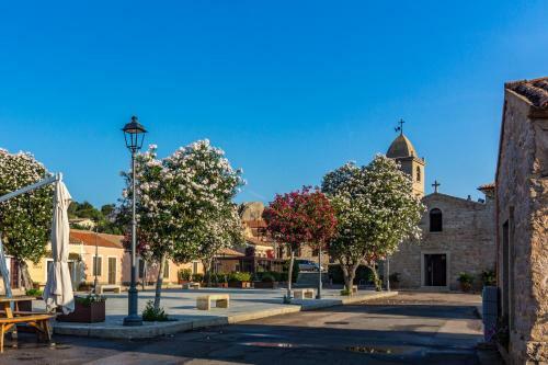 Apartamento Petra Sarda