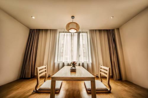 Wuhan Haiting Longan Hotel