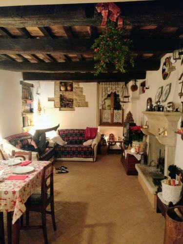 Hostal B&B La Rocca